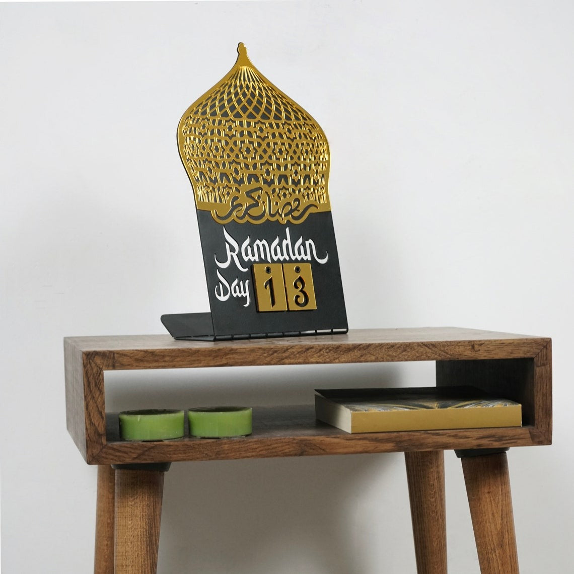 Ramadan Kareem Changeable Date Islamic Table Decor – Metal & Acrylic | Global Wall Art